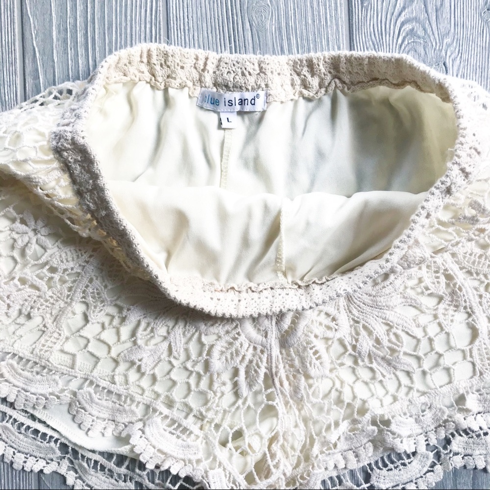 Boho Crochet Shorts | M / L | - Picture 3 of 3